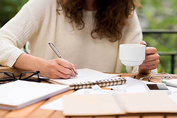 گزارش نویسی